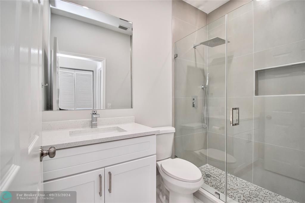 For Sale: $560,000 (2 beds, 2 baths, 1528 Square Feet)