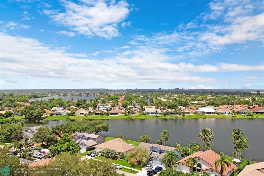 For Sale: $850,000 (3 beds, 2 baths, 2002 Square Feet)