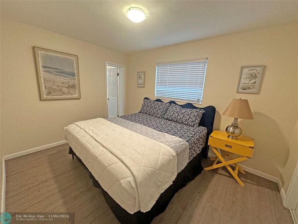 Active With Contract: $3,000 (3 beds, 2 baths, 1455 Square Feet)