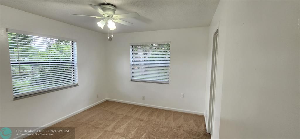 For Sale: $2,295 (2 beds, 2 baths, 5932 Square Feet)