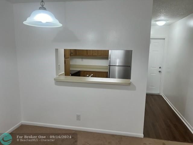 For Sale: $2,295 (2 beds, 2 baths, 5932 Square Feet)