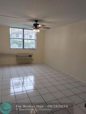 For Rent: $1,600 (1 beds, 1 baths, 606 Square Feet)