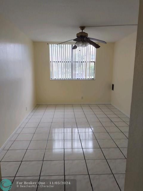 For Rent: $1,600 (1 beds, 1 baths, 606 Square Feet)