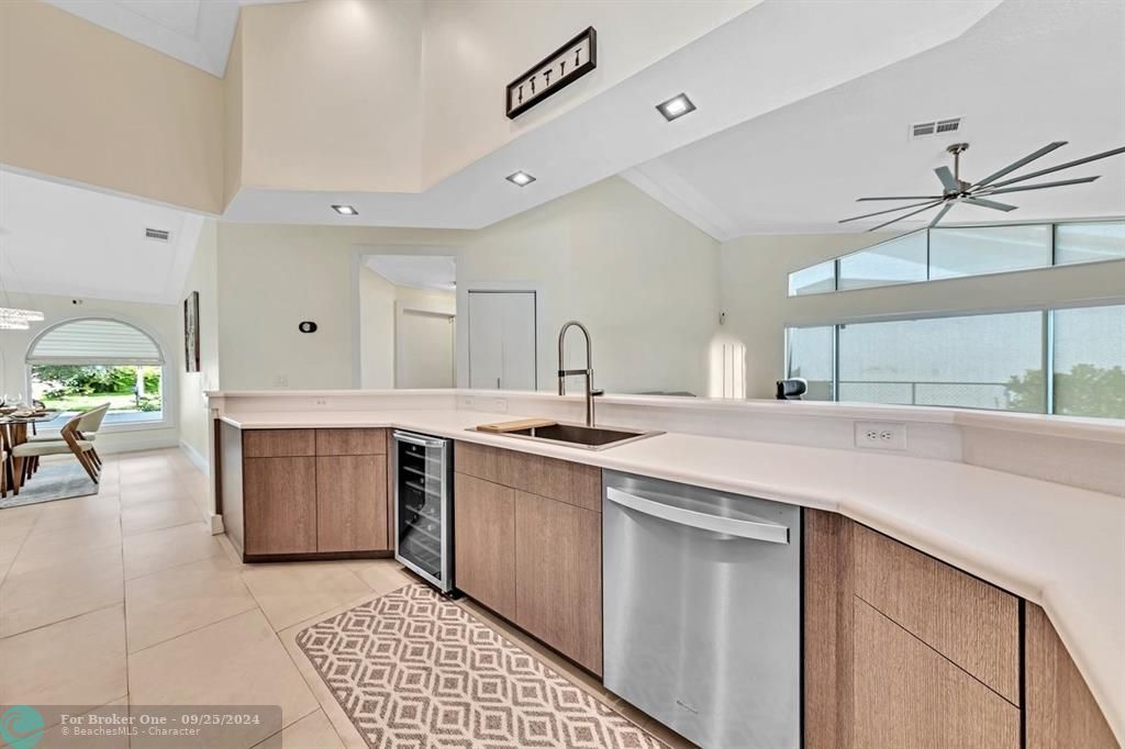 For Sale: $1,075,000 (5 beds, 2 baths, 3145 Square Feet)