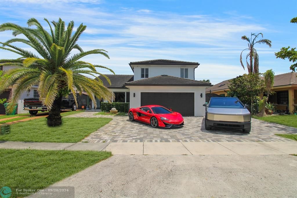 For Sale: $999,000 (4 beds, 2 baths, 2510 Square Feet)