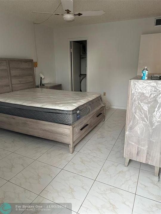 En Venta: $169,900 (1 camas, 1 baños, 797 Pies cuadrados)