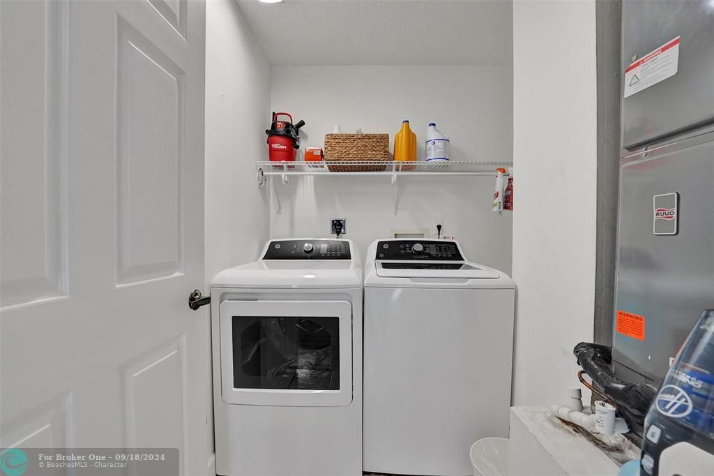 For Rent: $5,500 (3 beds, 2 baths, 2042 Square Feet)