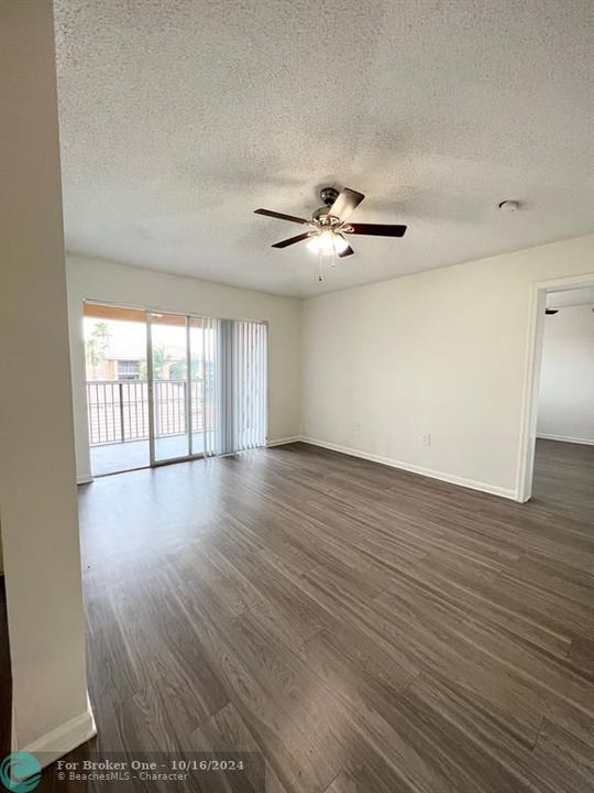 For Rent: $1,995 (2 beds, 2 baths, 1074 Square Feet)