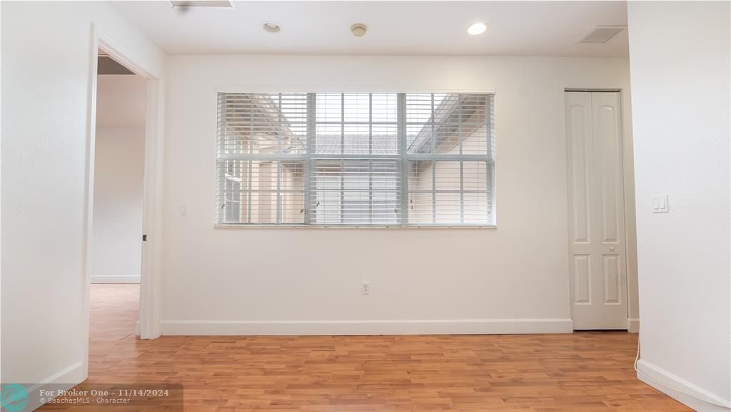 Active With Contract: $3,450 (3 beds, 2 baths, 1772 Square Feet)