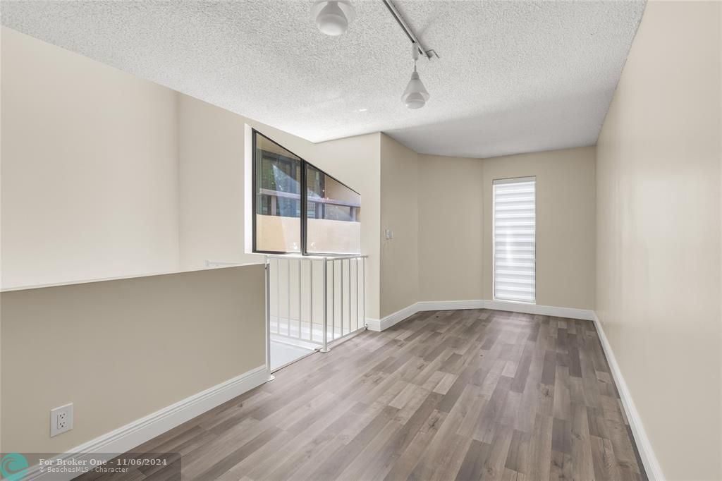 Active With Contract: $5,000 (3 beds, 2 baths, 2265 Square Feet)