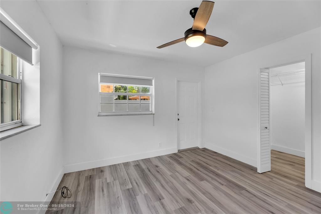 Recently Rented: $1,895 (1 beds, 1 baths, 2142 Square Feet)