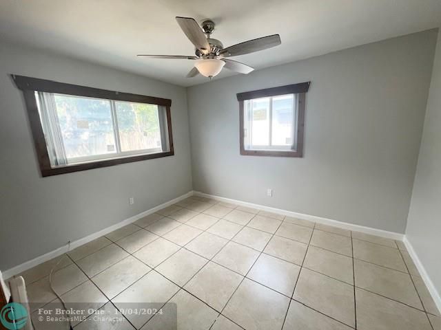 For Rent: $2,900 (3 beds, 2 baths, 1208 Square Feet)