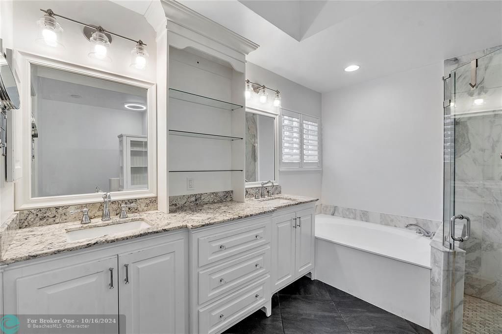 Active With Contract: $787,500 (4 beds, 2 baths, 2403 Square Feet)