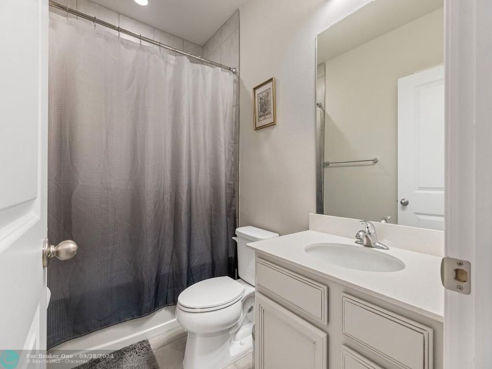 For Sale: $380,000 (3 beds, 2 baths, 1533 Square Feet)