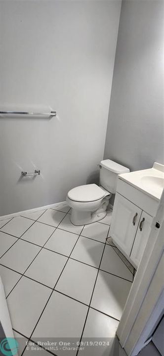 For Rent: $1,550 (1 beds, 1 baths, 606 Square Feet)