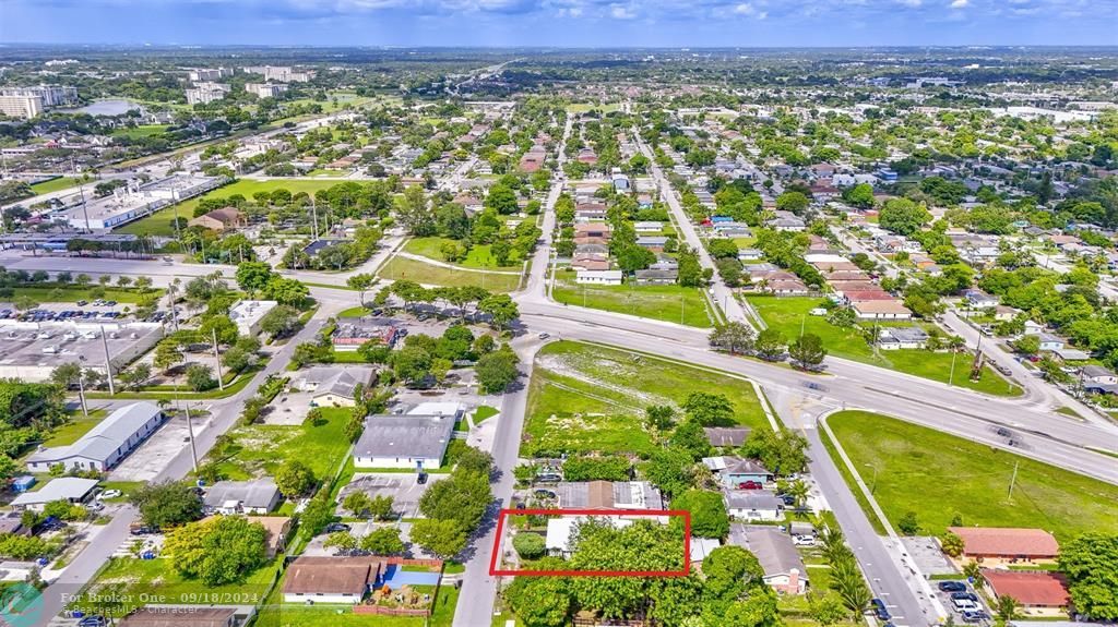 Active With Contract: $424,000 (4 beds, 2 baths, 1846 Square Feet)