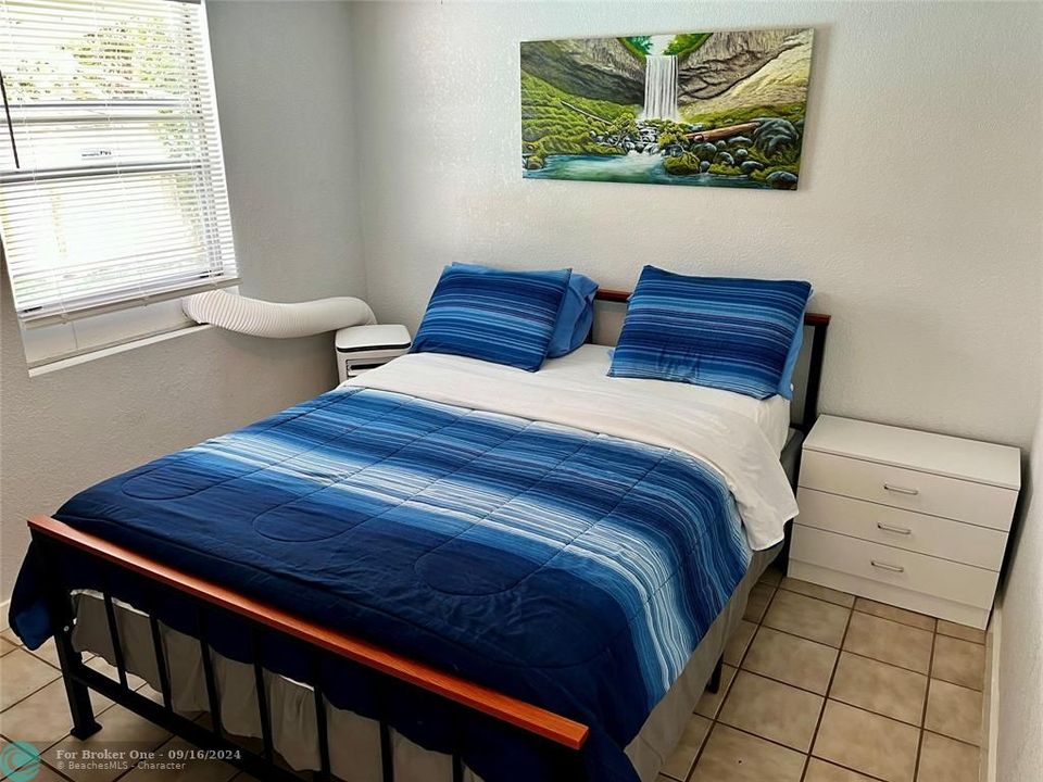 For Sale: $2,500 (3 beds, 1 baths, 0 Square Feet)