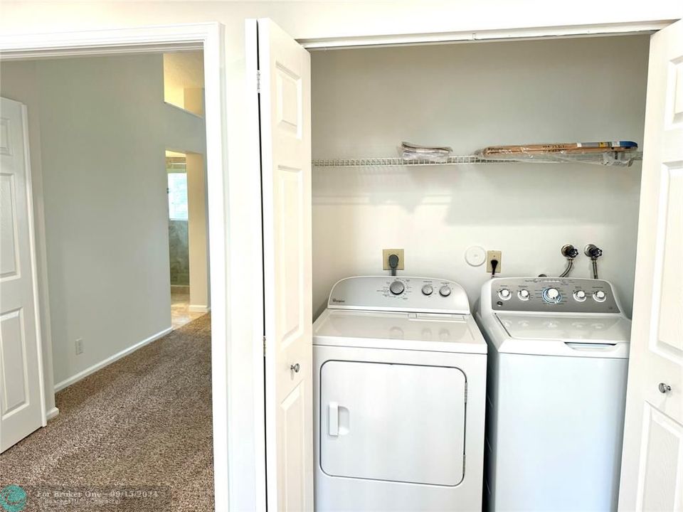 For Rent: $2,600 (2 beds, 2 baths, 1429 Square Feet)