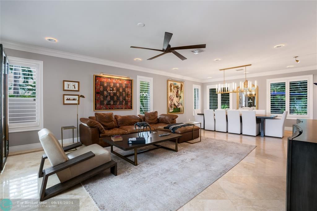 For Sale: $3,899,000 (5 beds, 5 baths, 5105 Square Feet)