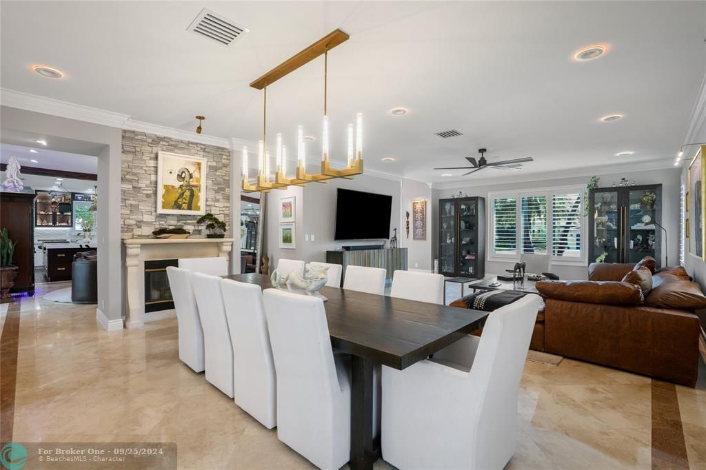 For Sale: $3,899,000 (5 beds, 5 baths, 5105 Square Feet)