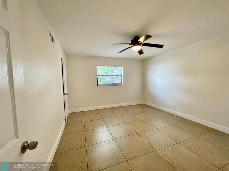 For Rent: $1,600 (1 beds, 1 baths, 0 Square Feet)