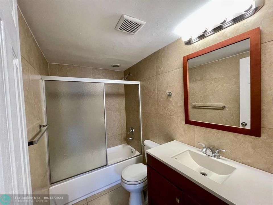 For Rent: $1,600 (1 beds, 1 baths, 0 Square Feet)