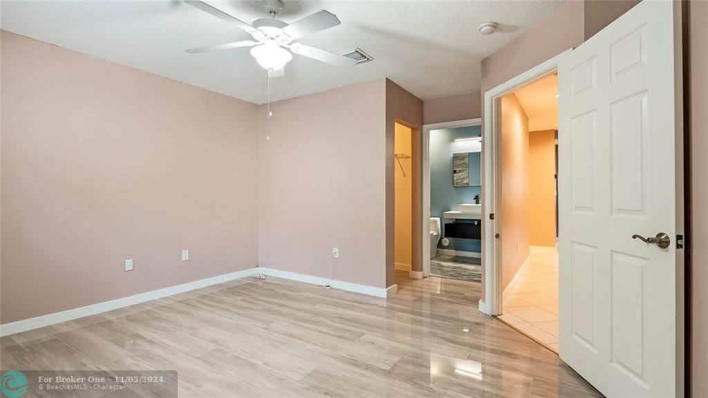 Active With Contract: $3,750 (4 beds, 2 baths, 1887 Square Feet)