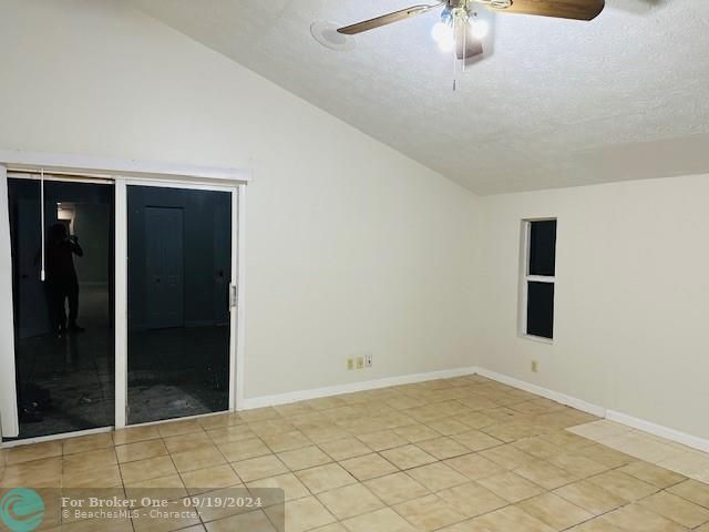 For Rent: $4,000 (4 beds, 2 baths, 1603 Square Feet)