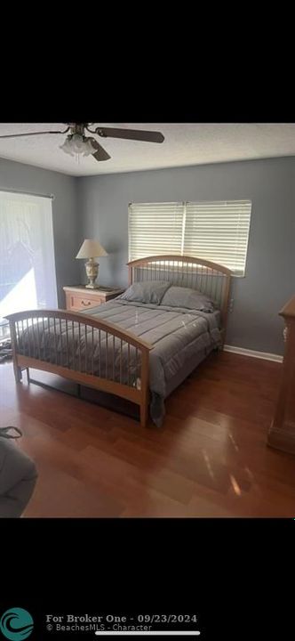 For Rent: $2,200 (2 beds, 2 baths, 1200 Square Feet)