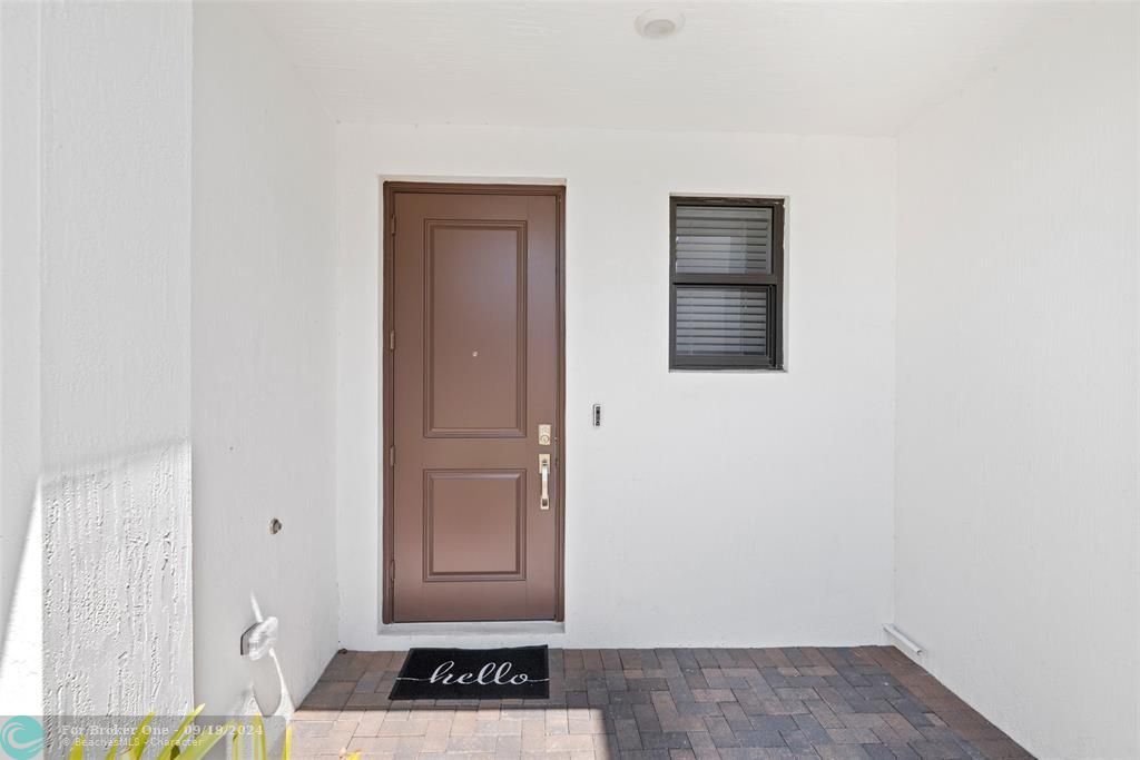 For Rent: $3,490 (2 beds, 2 baths, 1783 Square Feet)