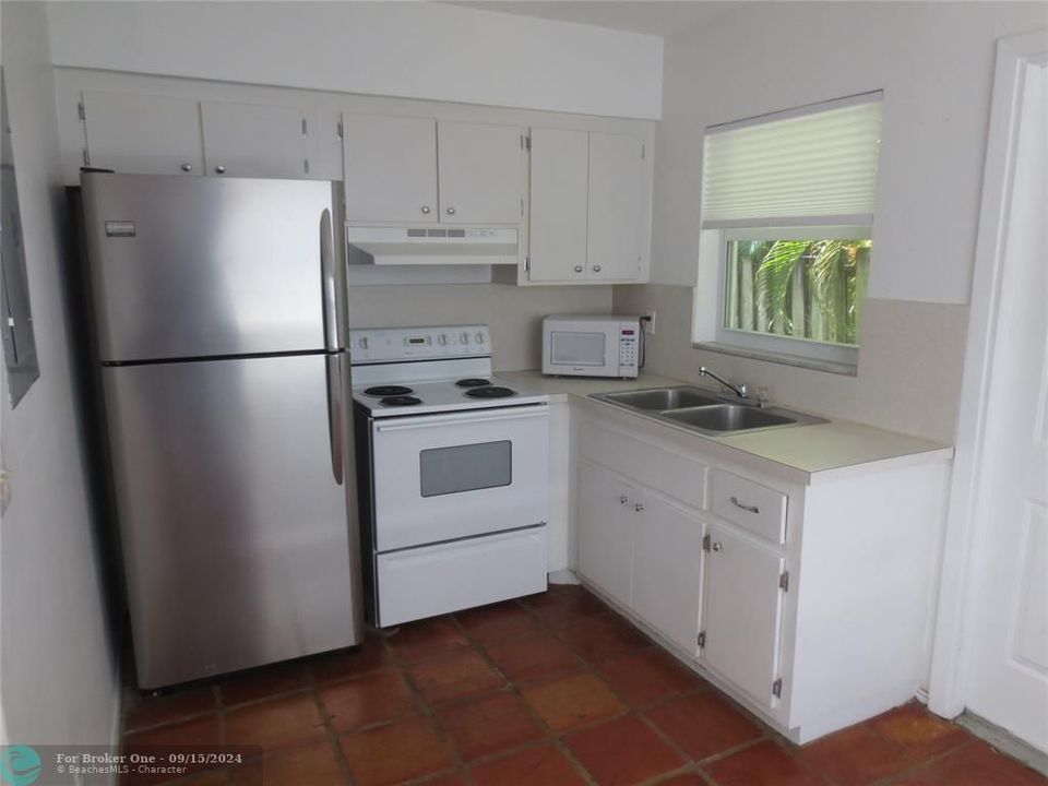 For Rent: $1,650 (1 beds, 1 baths, 0 Square Feet)