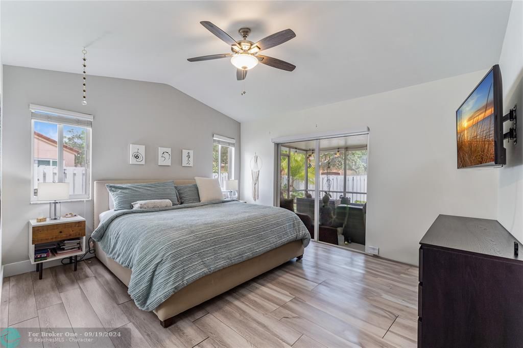 Active With Contract: $675,000 (3 beds, 2 baths, 1353 Square Feet)