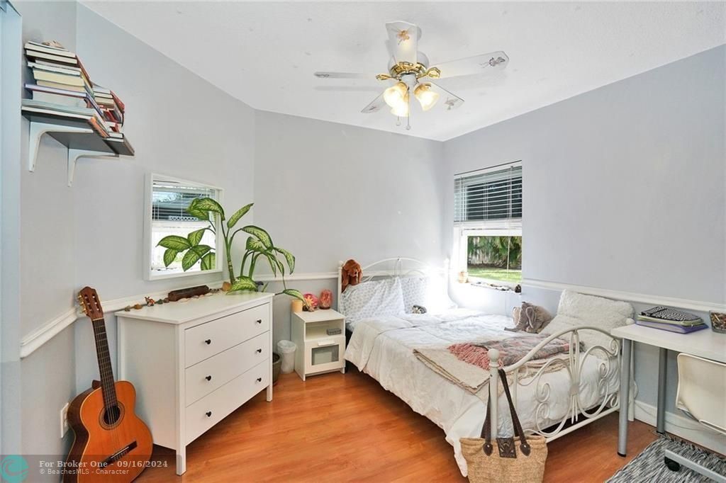 Active With Contract: $625,000 (3 beds, 2 baths, 1384 Square Feet)