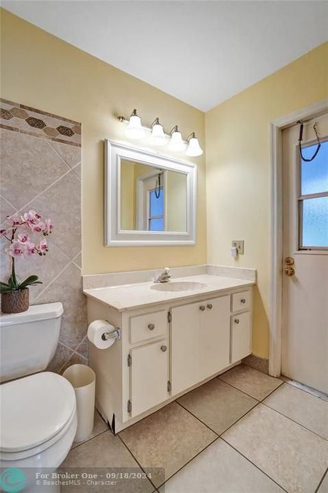 Active With Contract: $575,000 (4 beds, 2 baths, 1869 Square Feet)