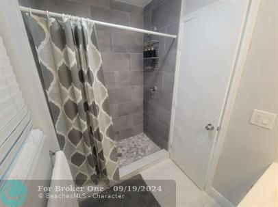 For Sale: $2,000 (1 beds, 1 baths, 0 Square Feet)