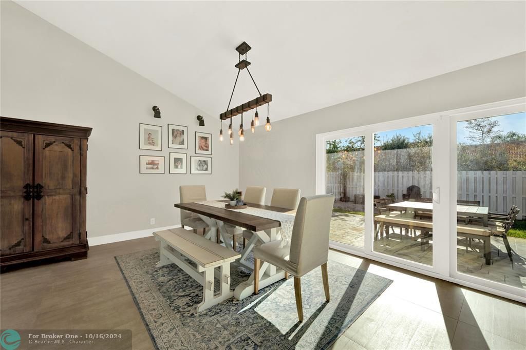 Active With Contract: $820,000 (4 beds, 2 baths, 2839 Square Feet)