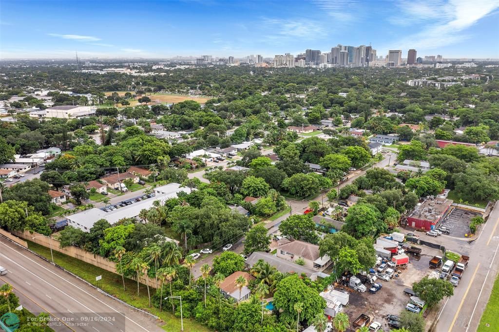 For Sale: $499,000 (3 beds, 2 baths, 1032 Square Feet)