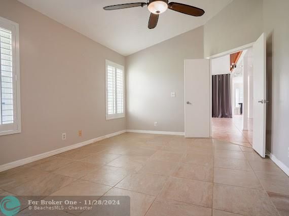 Active With Contract: $430,000 (3 beds, 2 baths, 1428 Square Feet)