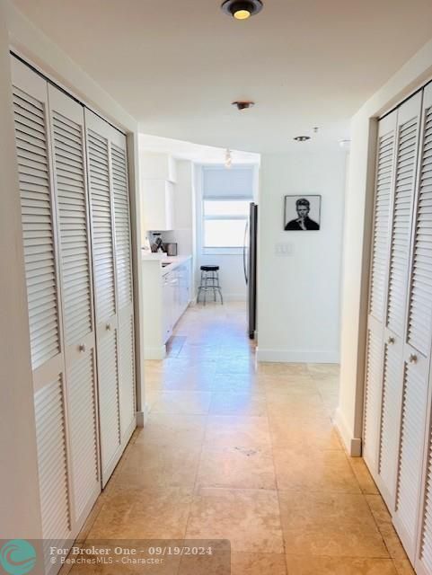 For Rent: $9,000 (2 beds, 2 baths, 1130 Square Feet)