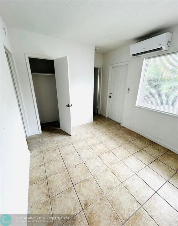 For Rent: $1,550 (1 beds, 1 baths, 0 Square Feet)