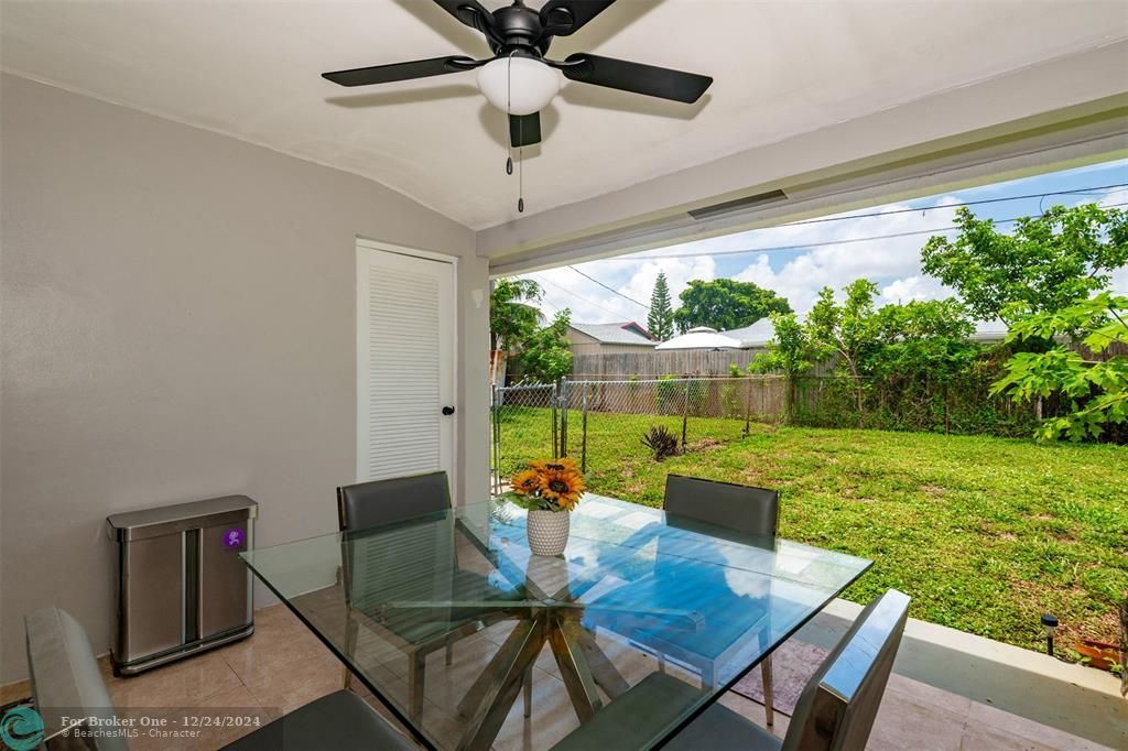 Active With Contract: $685,000 (0 beds, 0 baths, 1600 Square Feet)