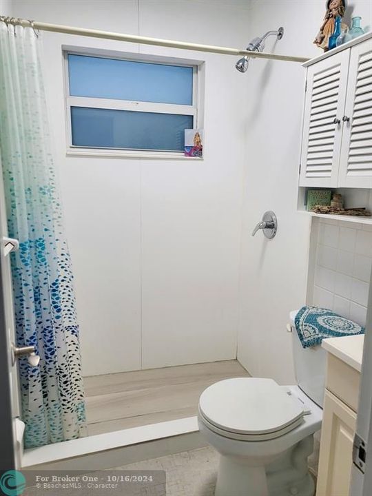 En Venta: $679,000 (2 camas, 1 baños, 672 Pies cuadrados)