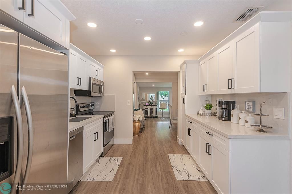 Active With Contract: $695,000 (0 beds, 0 baths, 2280 Square Feet)