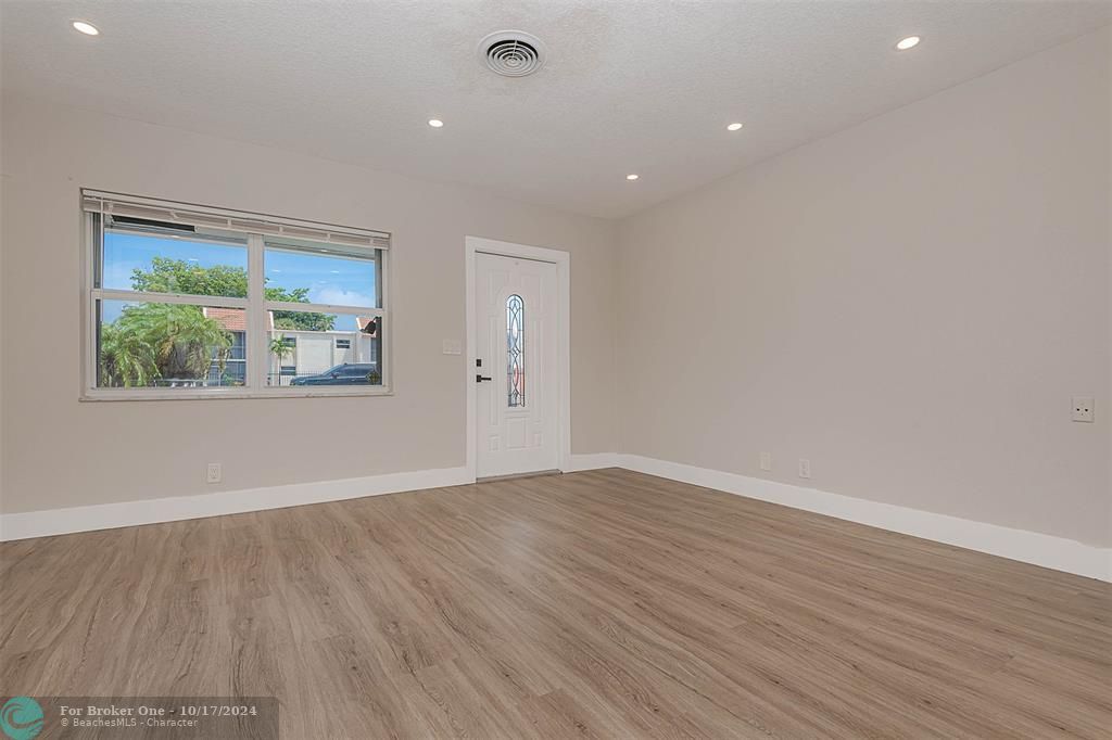 Active With Contract: $695,000 (0 beds, 0 baths, 2280 Square Feet)