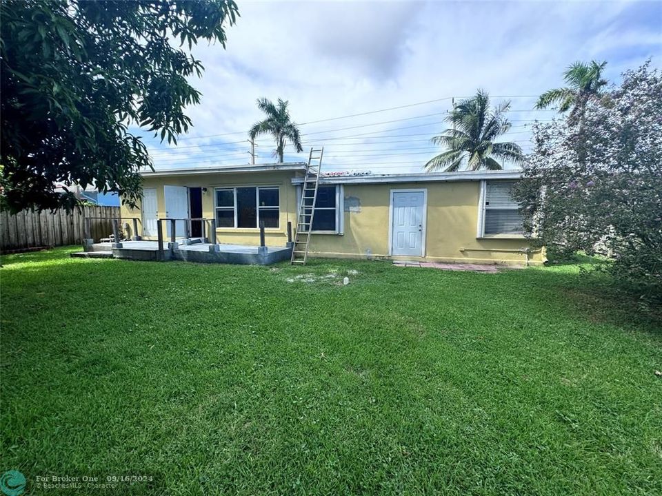 For Sale: $510,000 (3 beds, 2 baths, 1840 Square Feet)