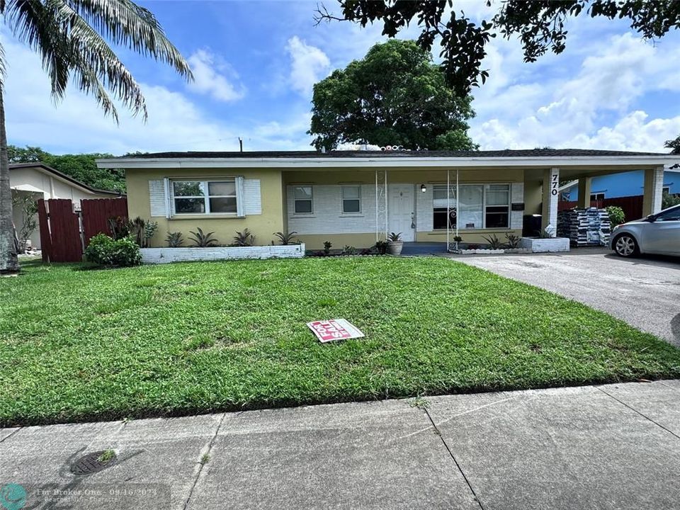 For Sale: $510,000 (3 beds, 2 baths, 1840 Square Feet)