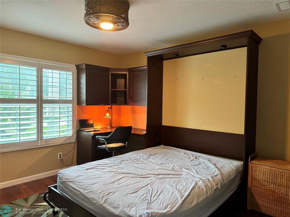 For Rent: $5,000 (3 beds, 2 baths, 1540 Square Feet)