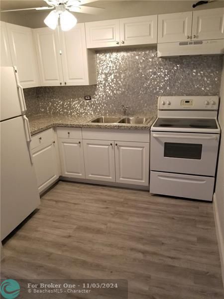 For Rent: $2,350 (2 beds, 1 baths, 1621 Square Feet)