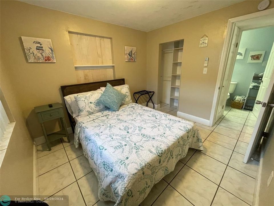 For Rent: $4,600 (3 beds, 2 baths, 1254 Square Feet)