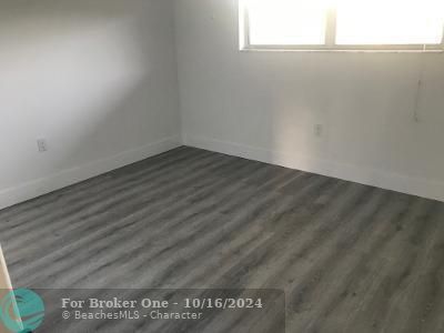 For Rent: $1,750 (2 beds, 2 baths, 950 Square Feet)